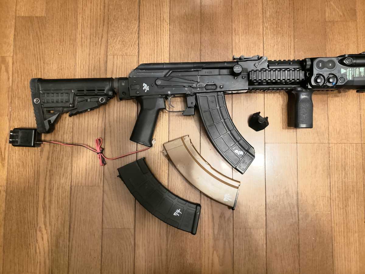東京マルイ 次世代電動ガン AK102 カスタム付 属品多数