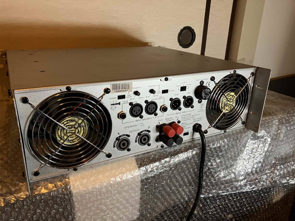 Classic Pro V4000 パワーアンプ V4000 パワーアンプ PRO AMERICAN
