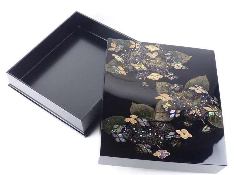都屋】15 義 銘「八仙花 色紙箱」螺鈿細工入 共箱 高さ 約8cm 幅 約