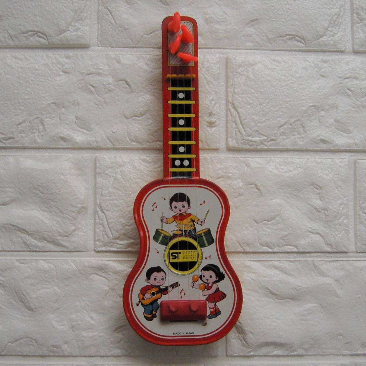 ブリキのギター おもちゃ MADE IN JAPAN