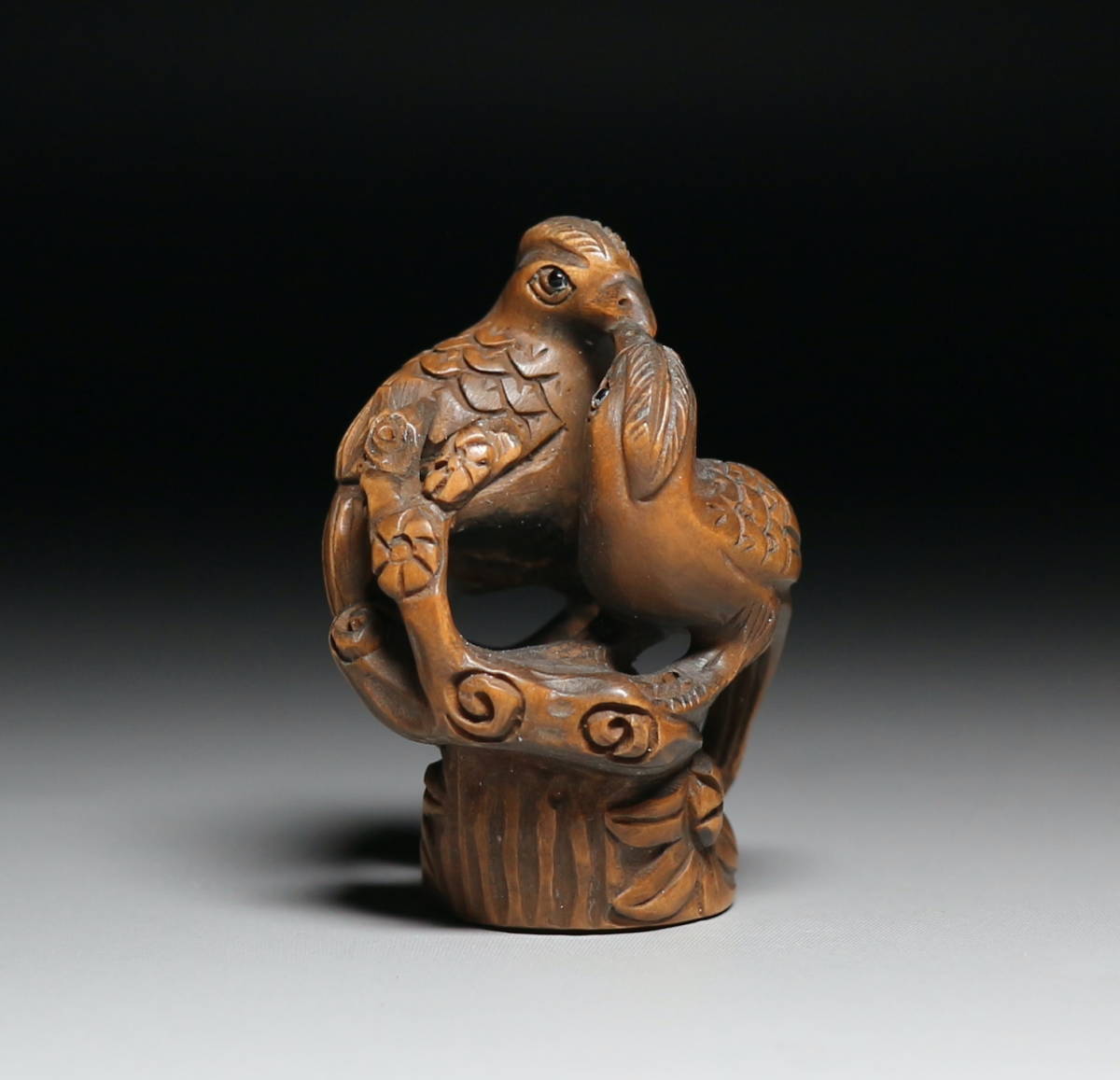 ☆吉丸☆ 柘植根付D161【鳥】 黄楊木彫 （検索用：印籠・提げ物