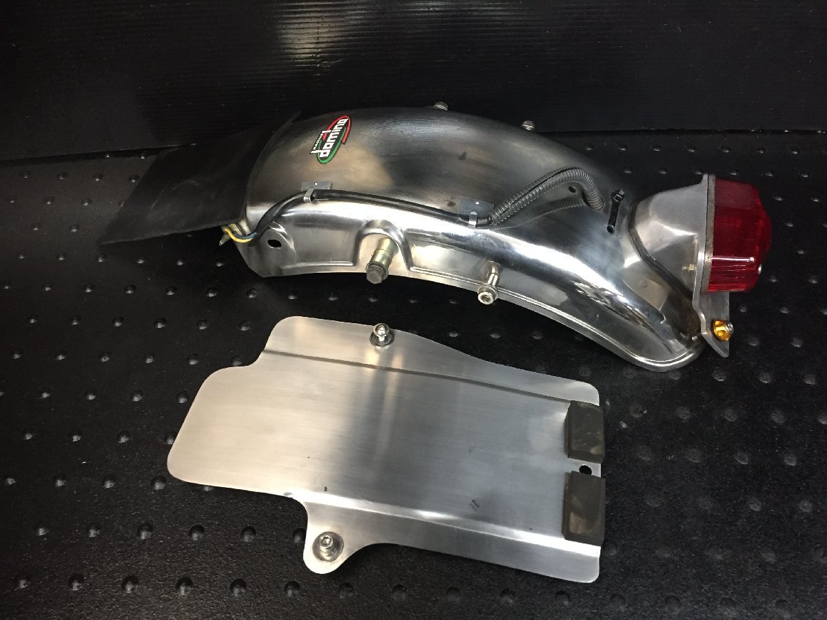 SR400 ガレージT&F リアフェンダー 未塗装 未使用 ボルトオン SR400