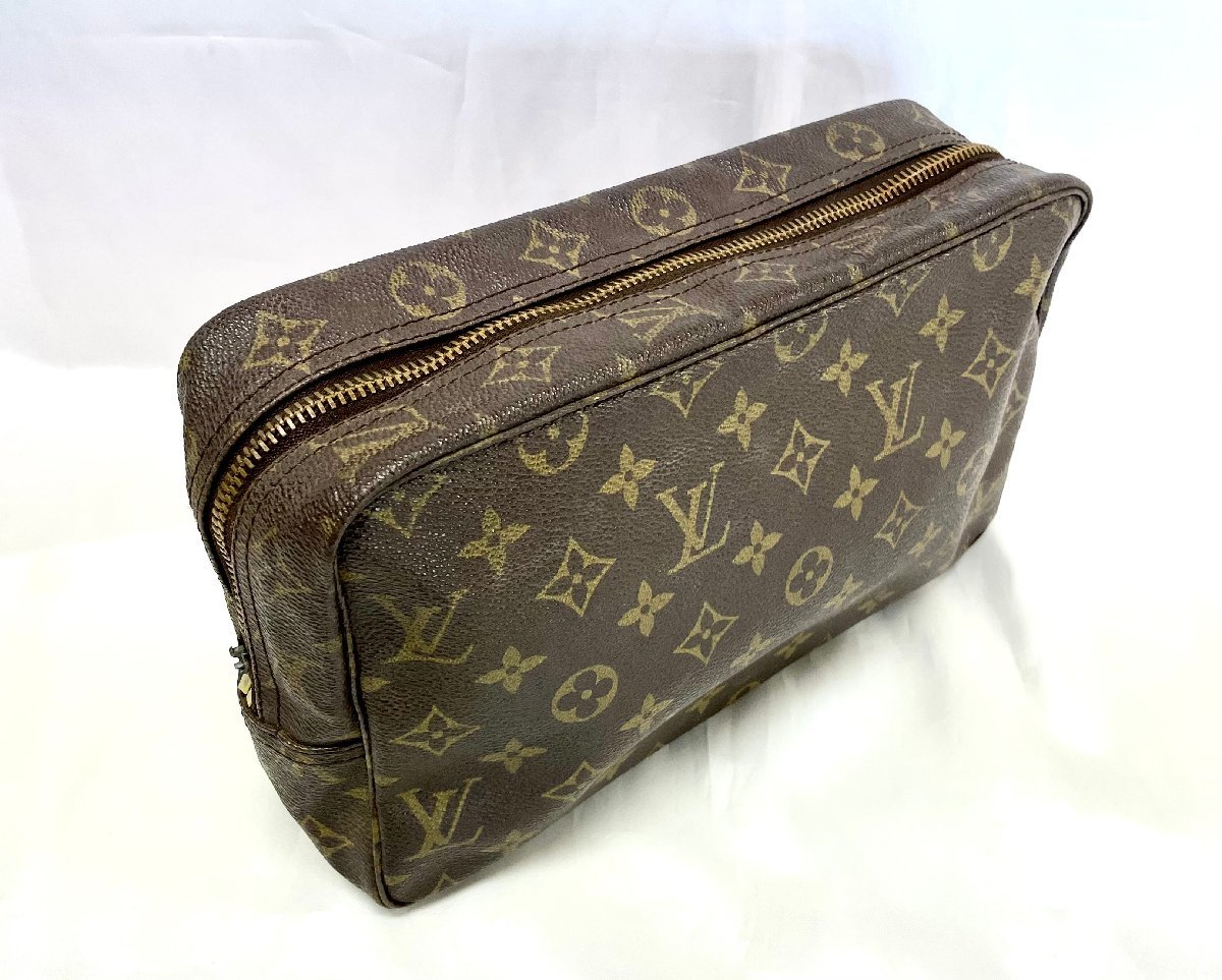 LOUIS VUITTON】ルイヴィトン トゥルース トワレット28 M47522 LOUIS VUITTON】ルイヴィトン トゥルース トワレット28 M47522