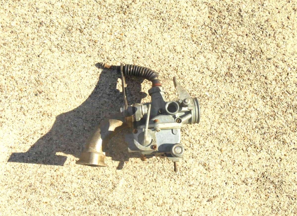 純正分割キャブ　DAXより取り外し　ジャンク　旧車　ST50