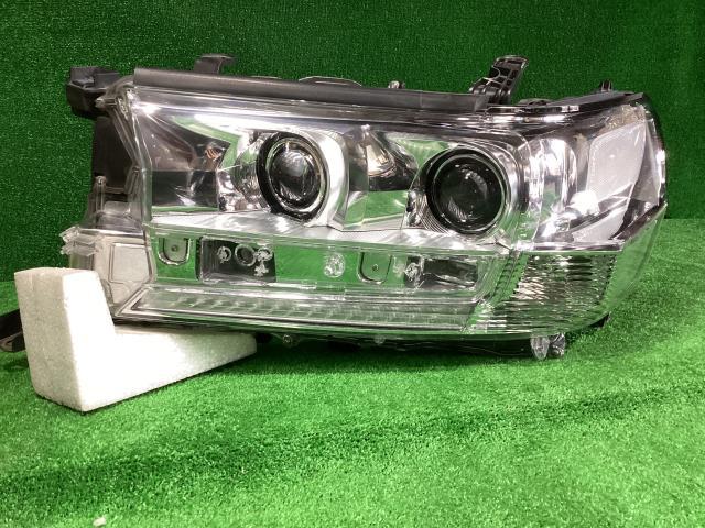 ランドクルーザー CBA-URJ202W 左ヘッドランプASSY AX 24/1~ 60-244