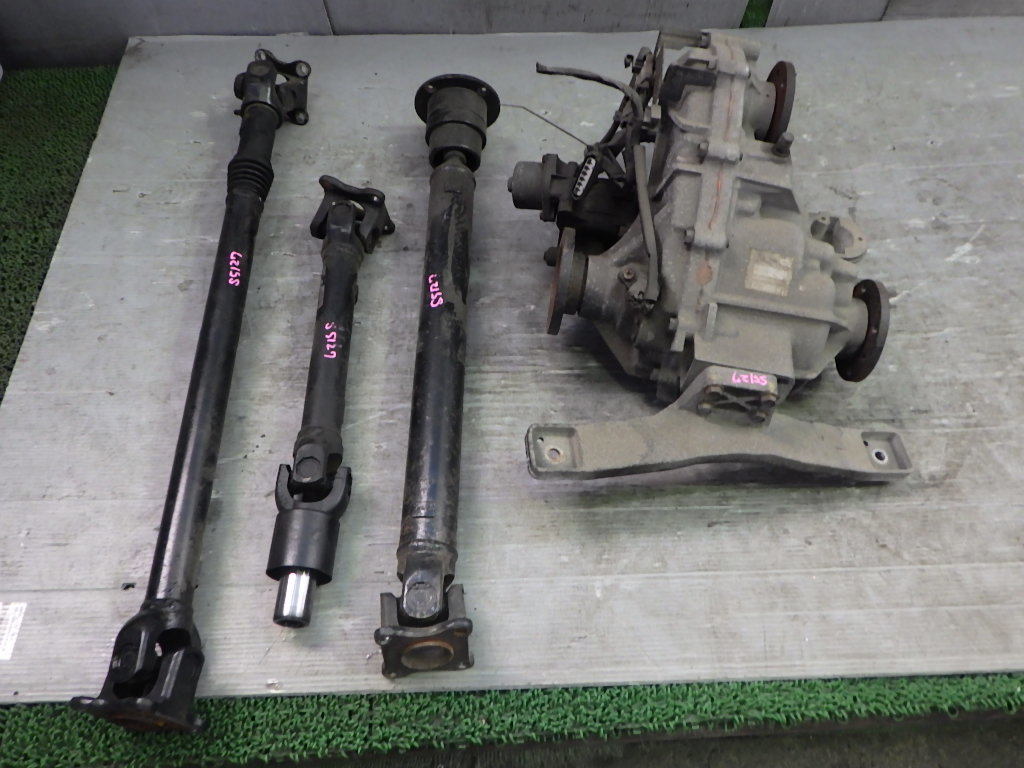 売り切り JB23W ジムニー プロペラシャフト付 トランスファー 05-02-06-730 B1-A4-1 スリーアール長野