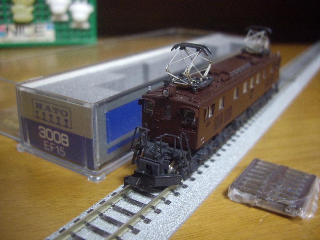 KATO Nゲージ EF15 3008 電気機関車 EF15 KATO Nゲージ | 電気機関車 0 EF15(3008)と比較してみる（