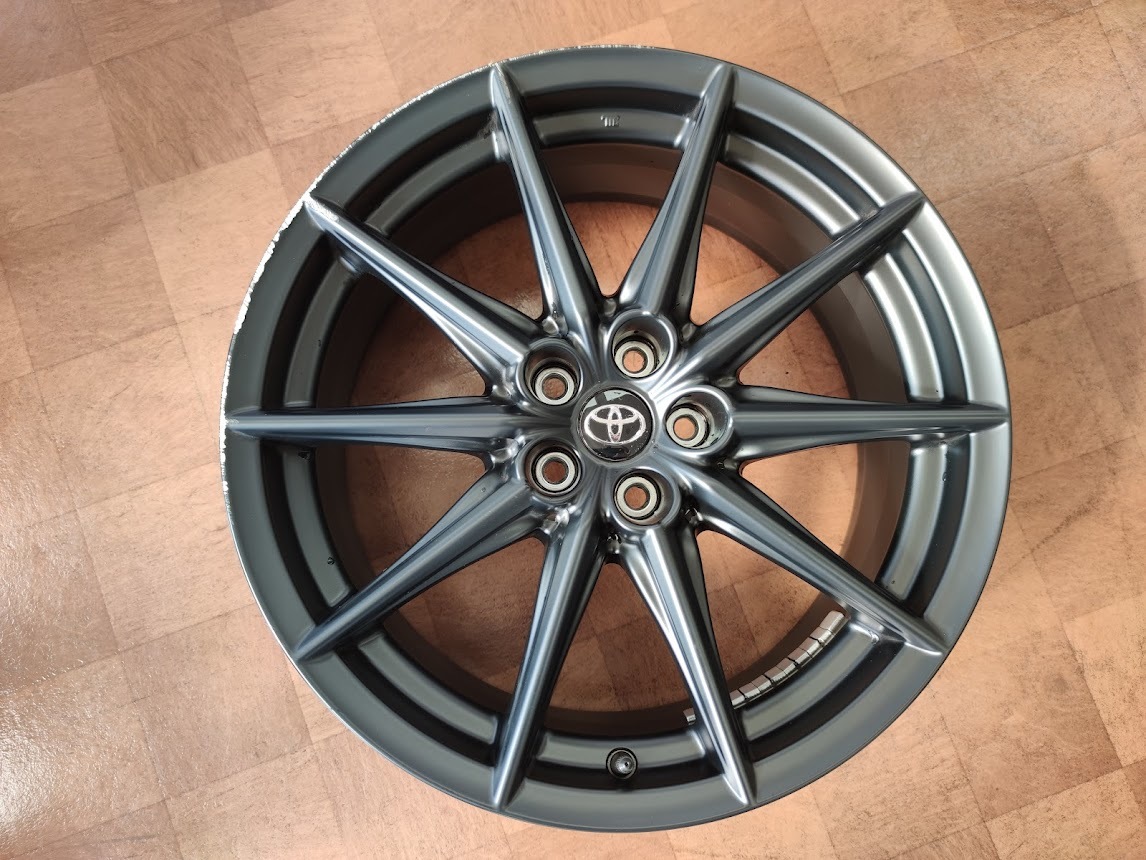 GR86 純正18インチホイール　【ガリ傷あり】 GR86 純正18インチホイール 【ガリ傷あり】 - メルカリ