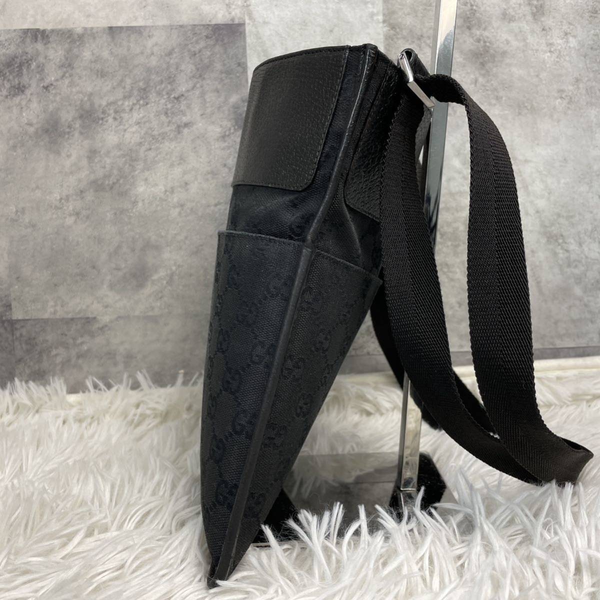 ○美品○グッチ GUCCI ショルダーバッグ gg キャンバス レザー ボディ 