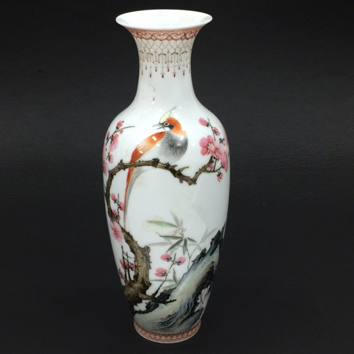 中国美術 青花磁纏枝花卉透かし彫り花果盤 景徳鎮 陶磁器 装飾品 工芸品 置物 中国美術 青花磁纏枝花卉透かし彫り花果盤 景徳鎮 陶磁器 装飾品 工芸