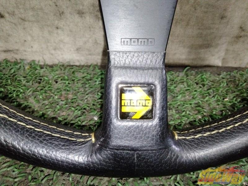 MOMO スイフト ZC31S スポーツ レザー ステアリング ハンドル - メルカリ