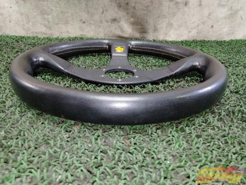 MOMO スイフト ZC31S スポーツ レザー ステアリング ハンドル - メルカリ