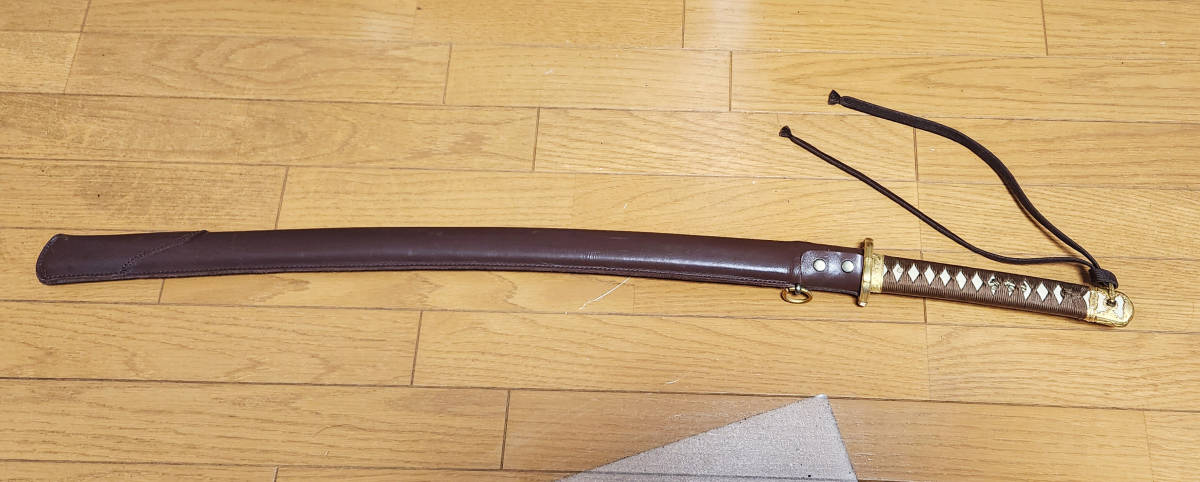 【ぐっさん】 日本陸軍　九八式軍刀　98式軍刀 野戦用　模造刀　軍刀 旧日本陸軍 98式軍刀野戦拵え 鞘野戦用被覆革巻（模造刀・