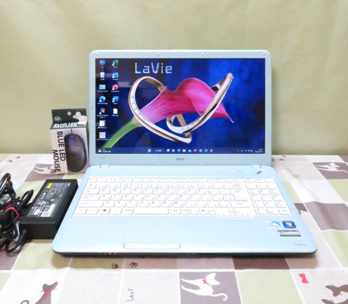 ノートパソコン Windows11 : 新品 爆速SSD - 薄型 office搭載 VETESA 