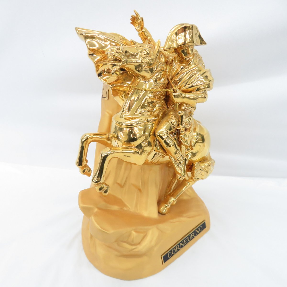 【未開栓】 ブランデー CORNEUR XO コナー 陶器 700ml 40％ 未開栓 CORNEUR コナー XO ナポレオン ゴールド 陶器ボトル ブランデー