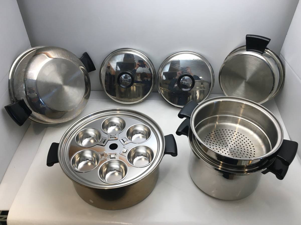 ■AMWAY アムウェイ クィーン 両手鍋 など 調理器具 セット 鍋2点 蒸し器用穴あき鍋1点 深い蓋2点 蓋2点 万能カップ?■