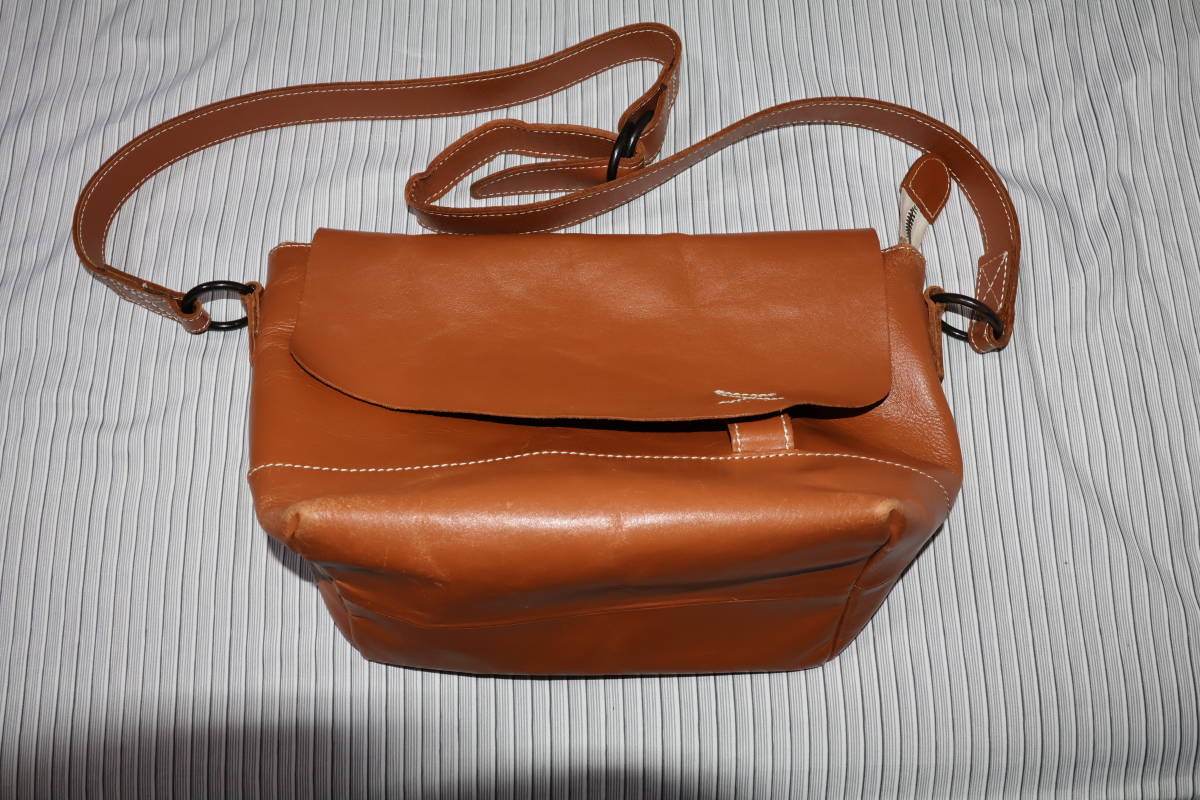 レザー ジップ ショルダーバッグ -2WAY- レザー ジップ ショルダー 