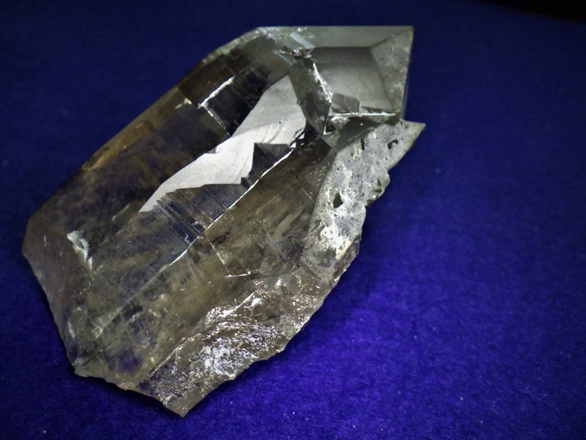 国産鉱物 山梨県黒平 煙水晶(原石)｜売買されたオークション情報 