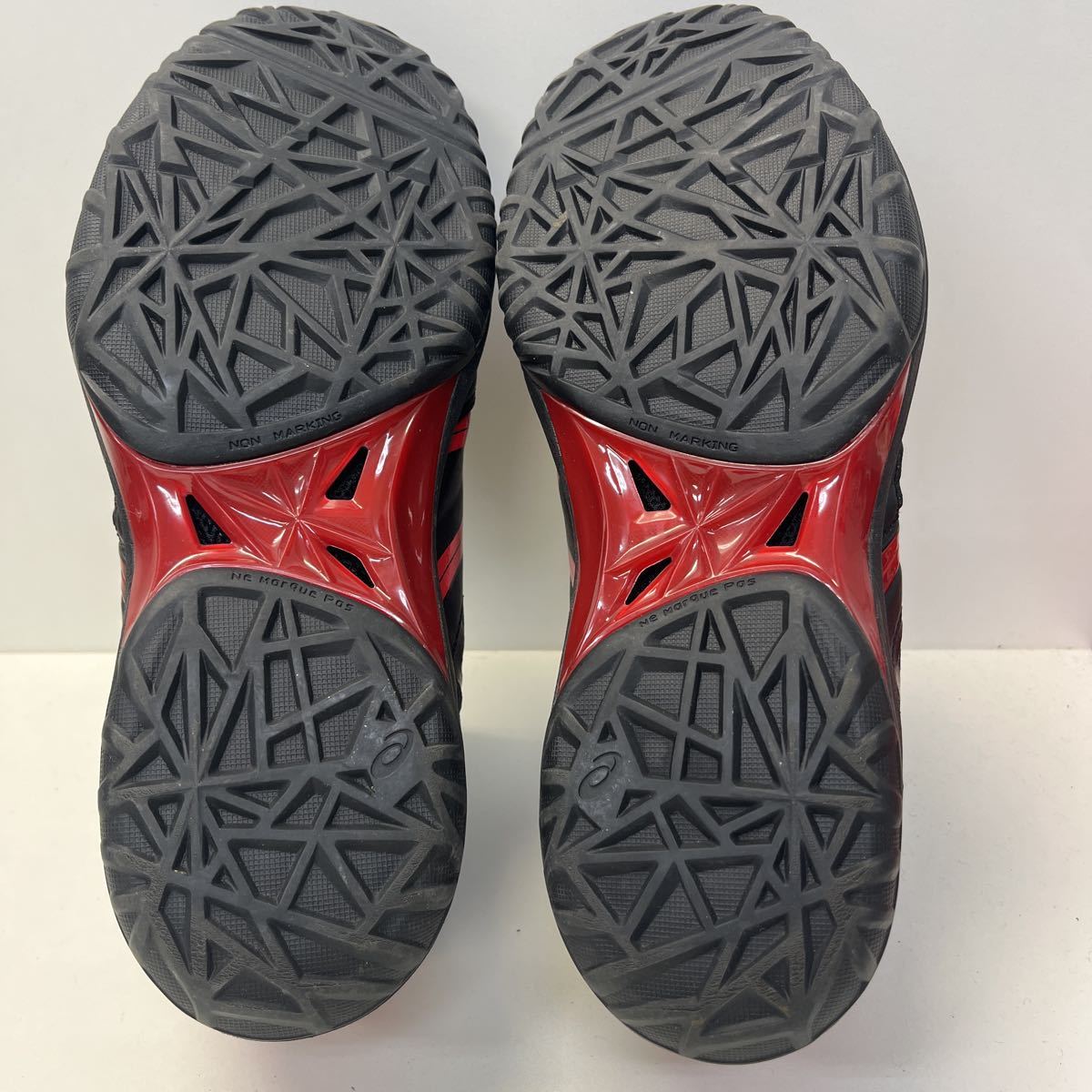 ◆オススメ◆asics バスケットボールシューズ TBF320 ブラック 515 サイズ27.5 定価14080円税込