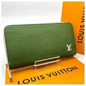 極美品】ルイヴィトン LOUIS 手厚く VUITTON エピ ジッピーウォレット 