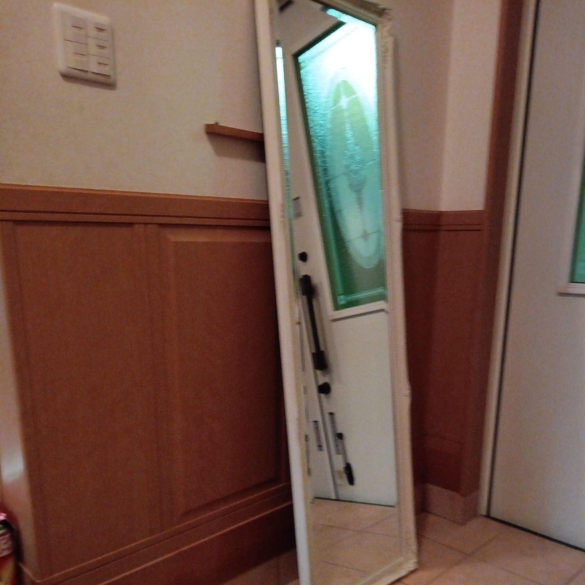 8%OFF初売りクーポン 鏡 壁掛け おしゃれ 壁掛けミラー 全身鏡 ロココ