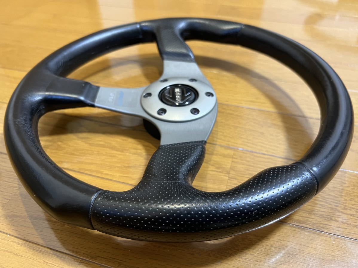 MOMO race 35π ステアリング ホーンボタン、ホーンリング付 モモステ