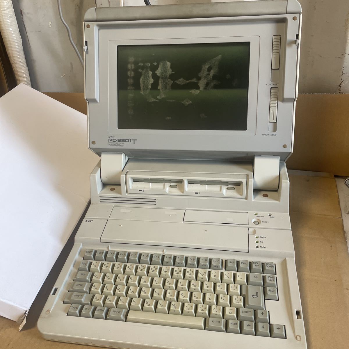 （H-1）希少品【NEC】パーソナルコンピュータ PC-9801T model W2☆彡ジャンク品