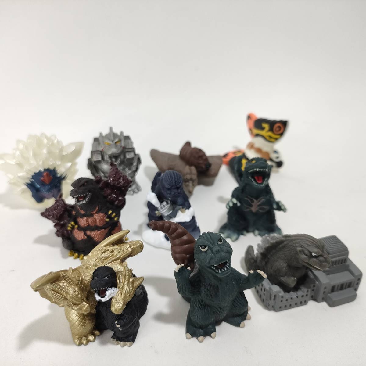 G0209B]ゴジラ 怪獣王倶楽部 など まとめ売り /指人形/モスラ/原発 