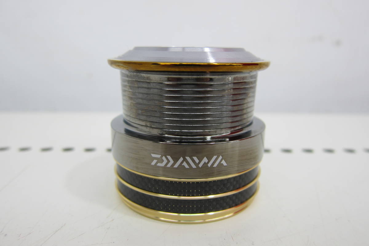 未使用品 Daiwa ダイワ LUVIAS ルビアス 2506 スプール ①_T 【公式通販】