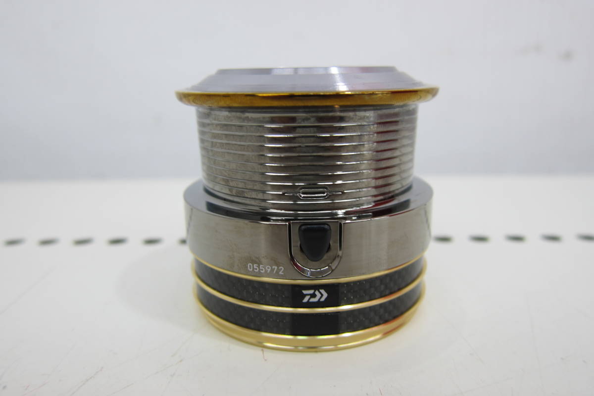 ダイワ　LUVIAS 2506 未使用品 Daiwa ダイワ LUVIAS ルビアス 2506 スプール ①_T 【公式通販】