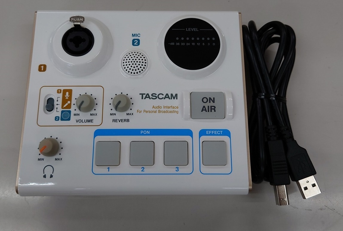 廃盤品TASCAMタスカム MIDIオーディオインターフェース US1401 廃盤