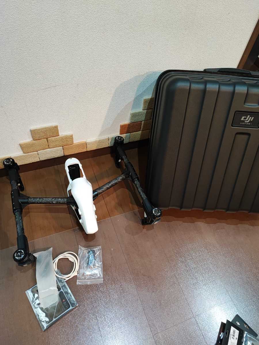 DJI INSPIRE1 本体・ケースのみ　インスパイア1