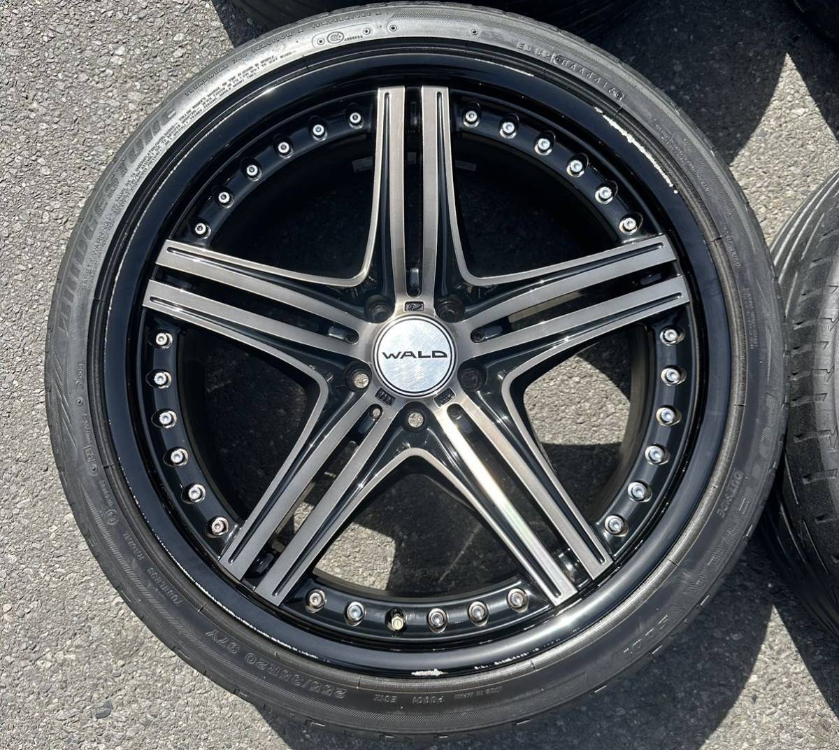 美品 希少 WALD MAHORA M13C ヴァルド マホラ 20インチ タイヤ 