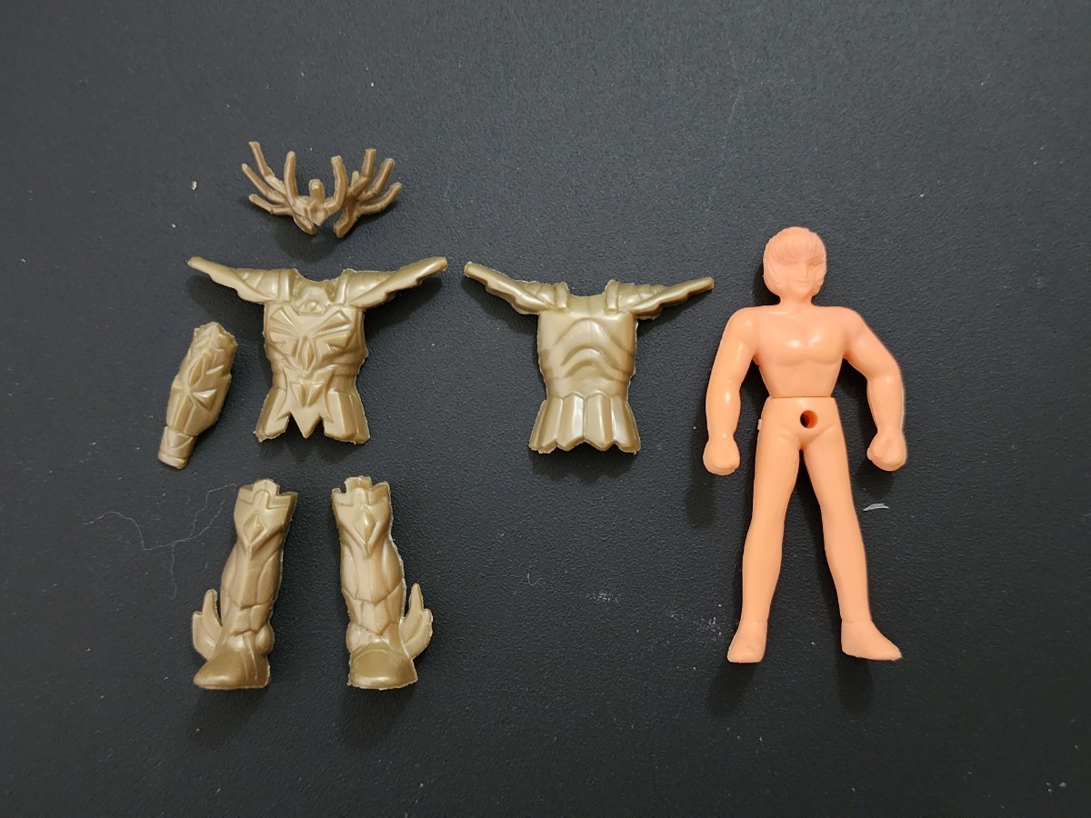 聖闘士星矢 クロスアップタイプ 蟹座 キャンサー・デスマスク ゴールド