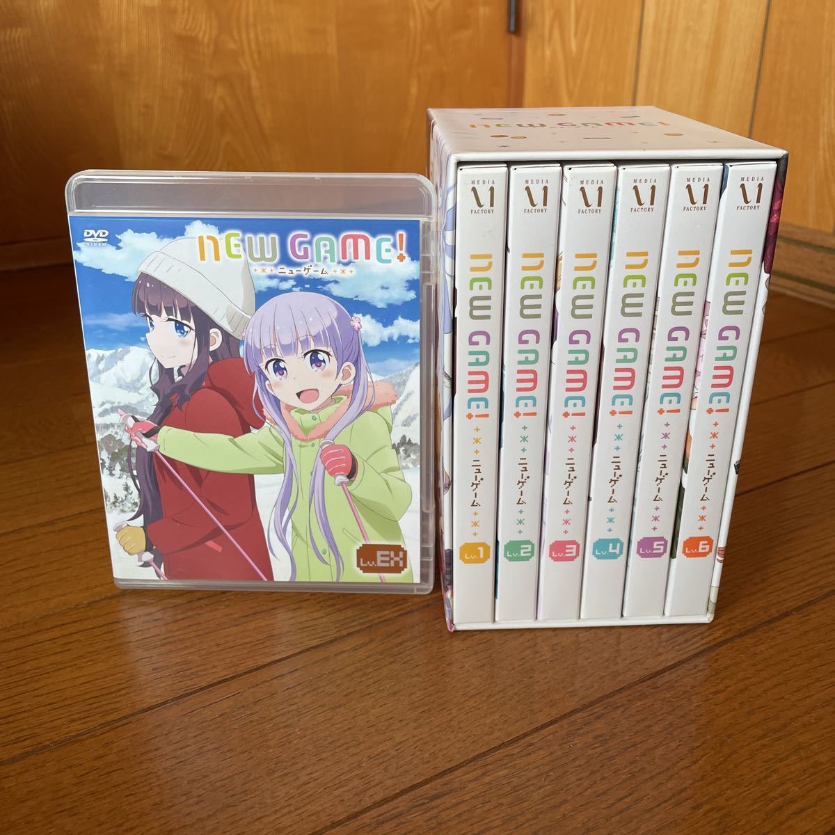 NEW GAME！1期、2期（初回限定版）全6巻セットDVD+OVA PRODUCT｜TVアニメ『NEW GAME!!』オフィシャルサイト