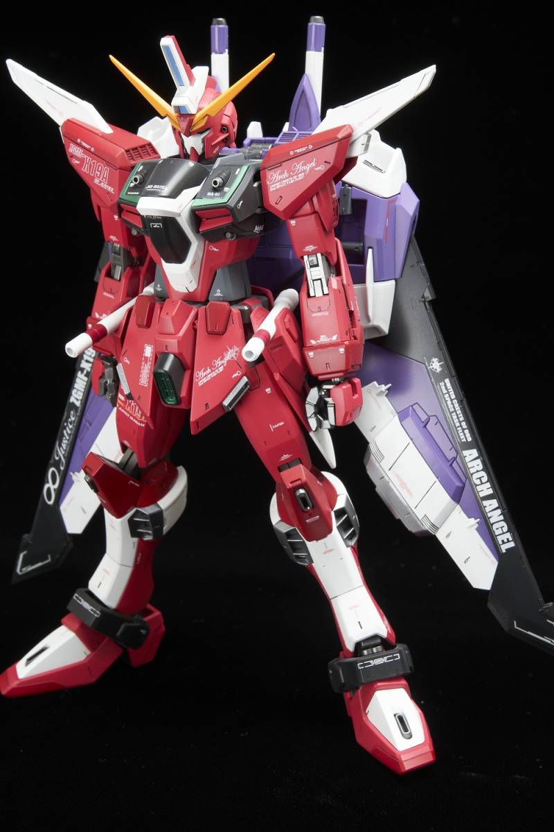 MG 1/100 ZGMF-X19A インフィニットジャスティスガンダム 改修塗装済み 