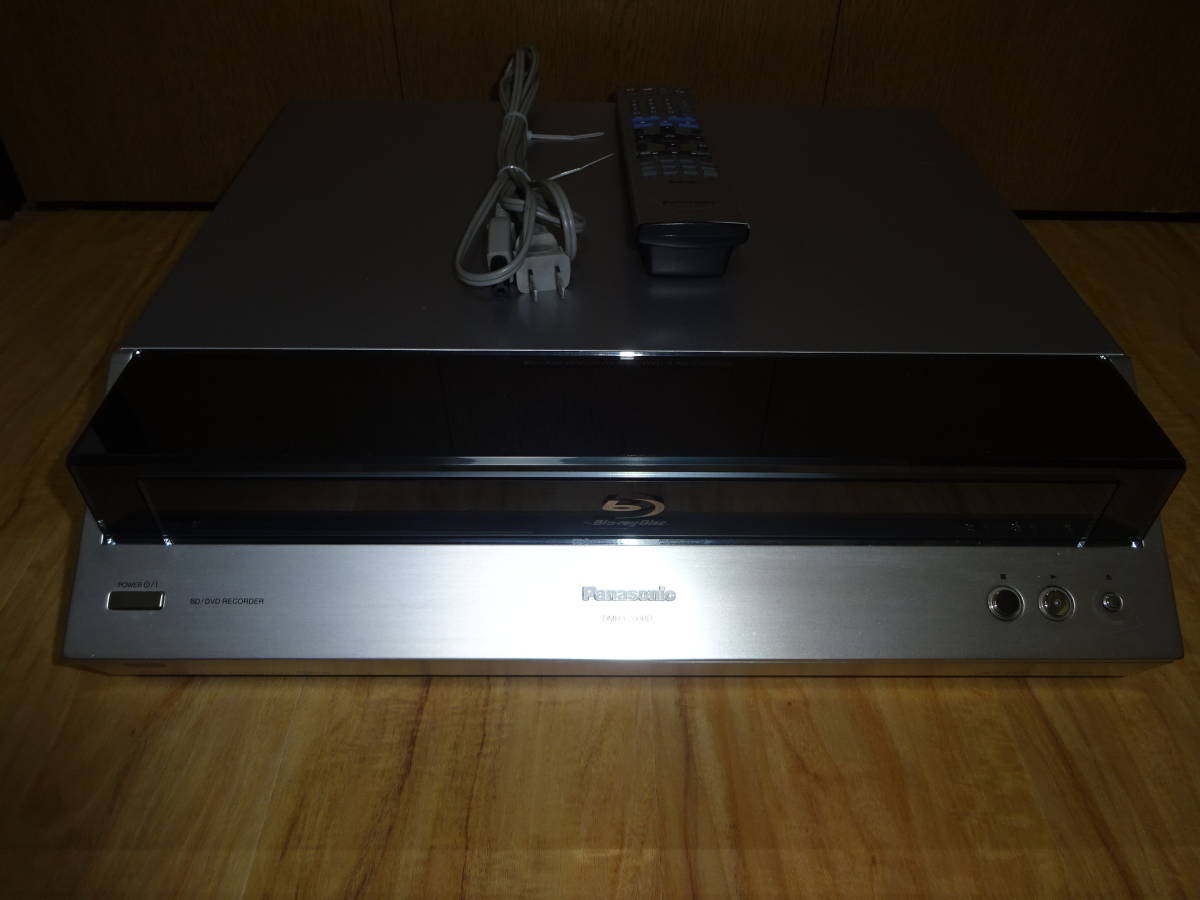 パネル外れあり【ジャンク扱い】Panasonic DMR-E700BD ブルーレイディスクレコーダー　ブルーレイ-RE 12枚付き　