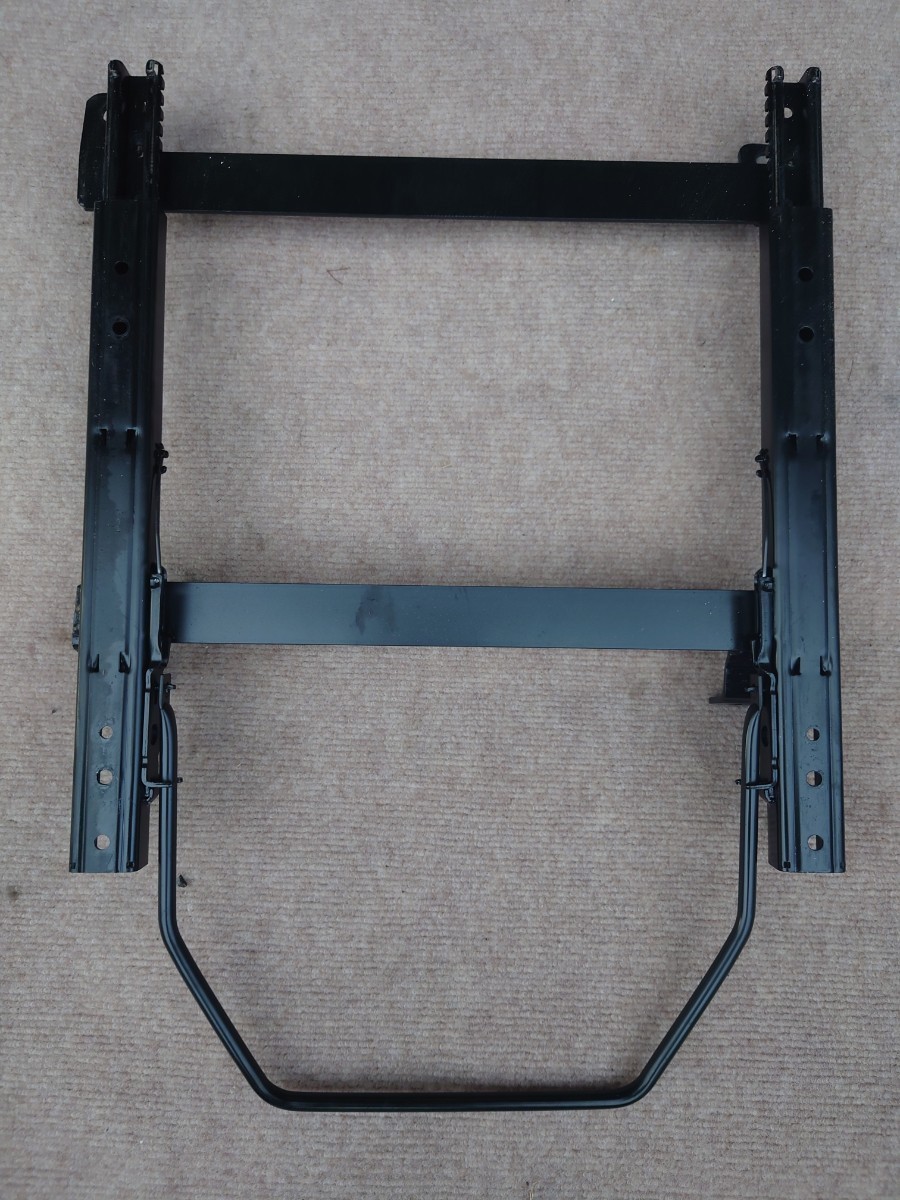 AE86 シートレール トレノ VGZ Type 83.05-87.04 RECARO レカロ AE86 ローポジションシートレール 運転席側