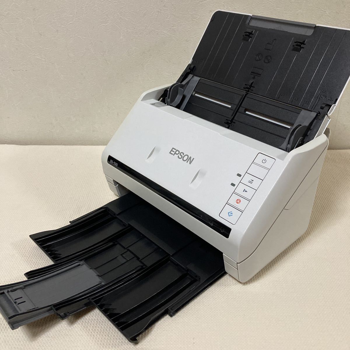 ◇ EPSON カラーイメージシートフィードスキャナー DS-530 スキャン