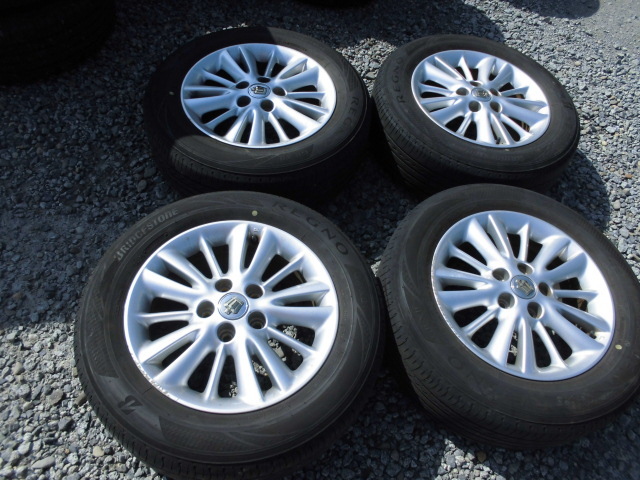 【本物保証，定番人気】 クラウン純正 215/60R16 19年製造 ブリジストン 8部山 4本セット ノーマルタイヤ アルミホイールセット(ラジアルタイヤ)｜売買されたオークション情報、yahooの商品情報をアーカイブ公開 - オー 5穴