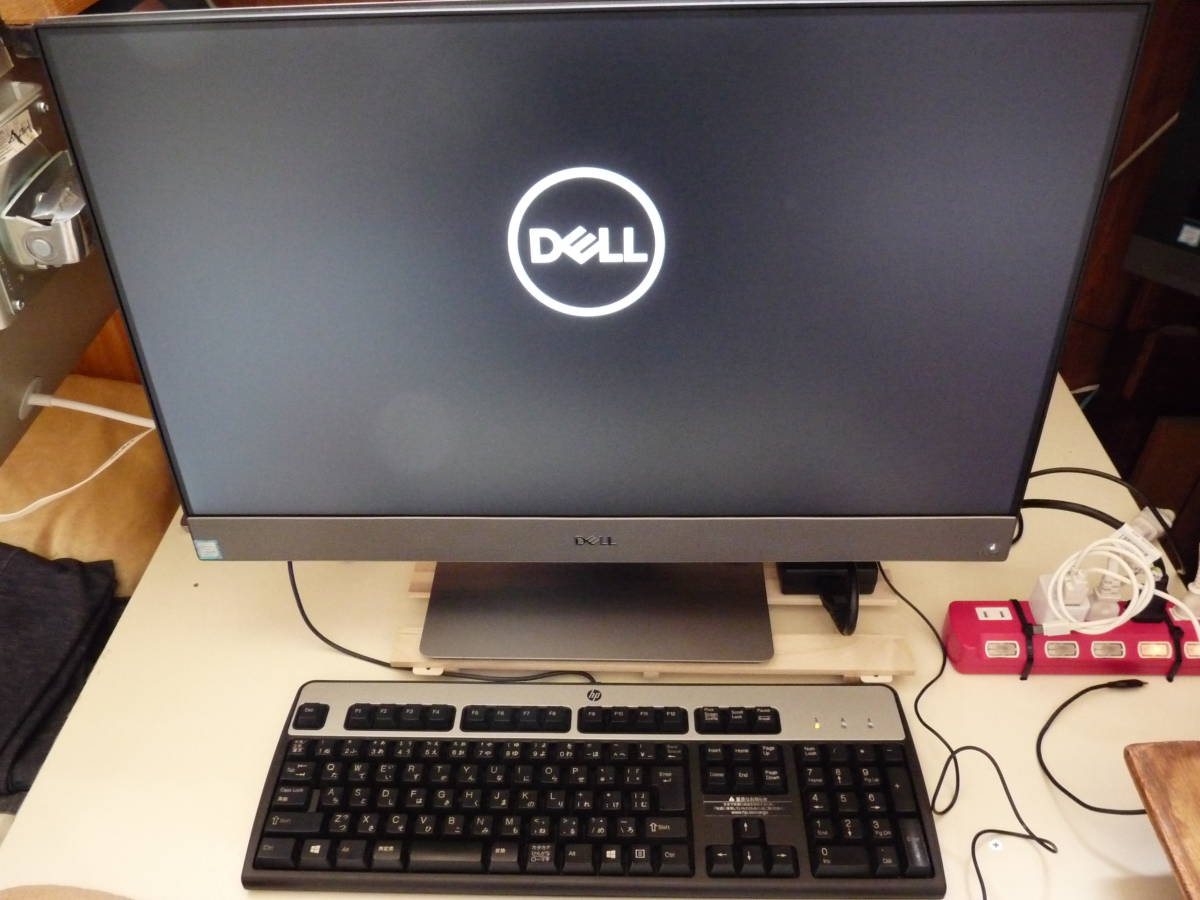 DELL Inspiron 7777 27インチFHDタッチパネル 第8世代CPU搭載 i5-8400T 