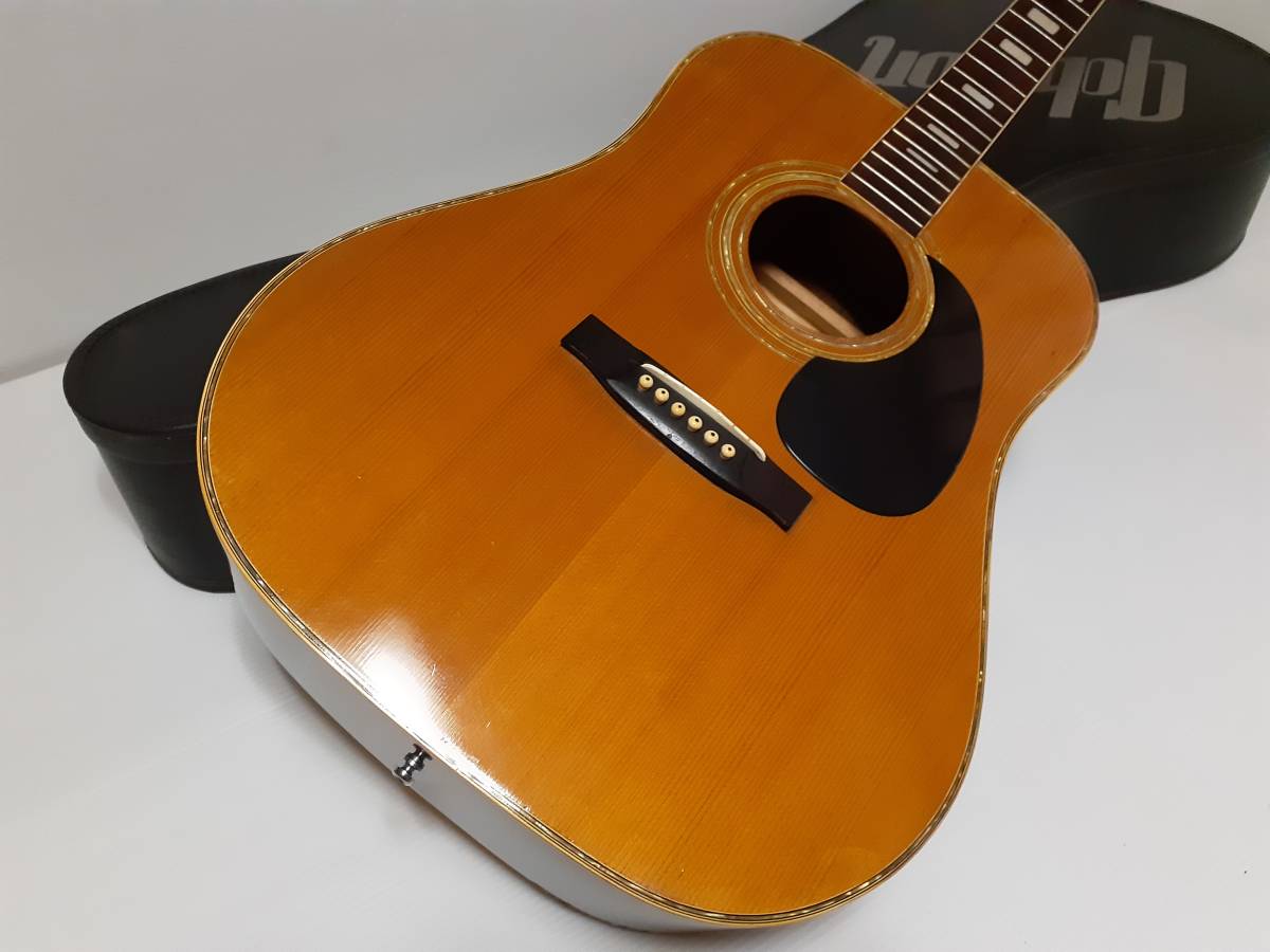 ☆ジャンク Tomson D-38 ハードケース付き アコースティックギター 