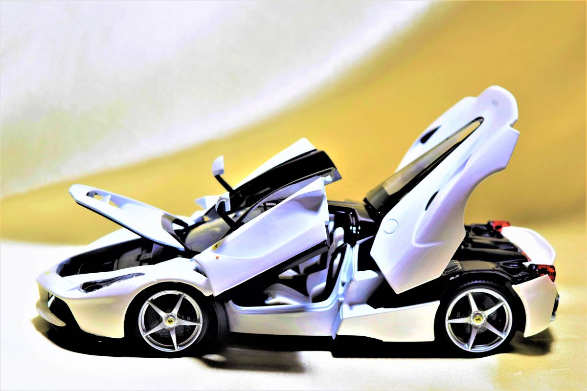 Ferrari Maisto Special Edition LaFerrari 1:18 Red Car com: 1⁄18 0
