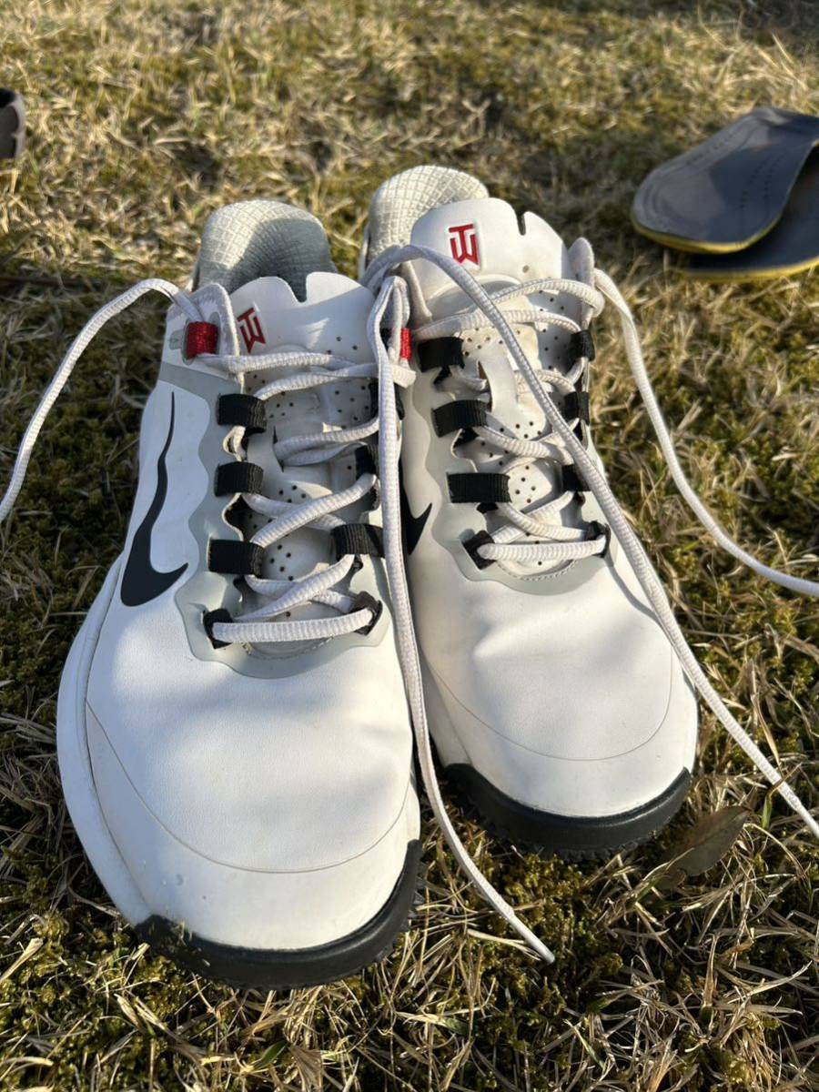 NIKEタイガーウッズTW13ホワイト26.0 【公式通販】