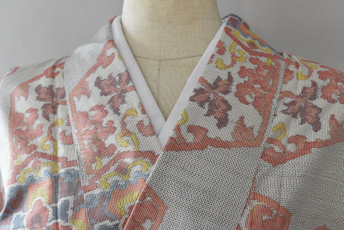 【桜庭呉服店】 大島紬 紬 亀甲 花 おしゃれ 身丈154cm 裄丈65.5cm ★着物 pb-1577