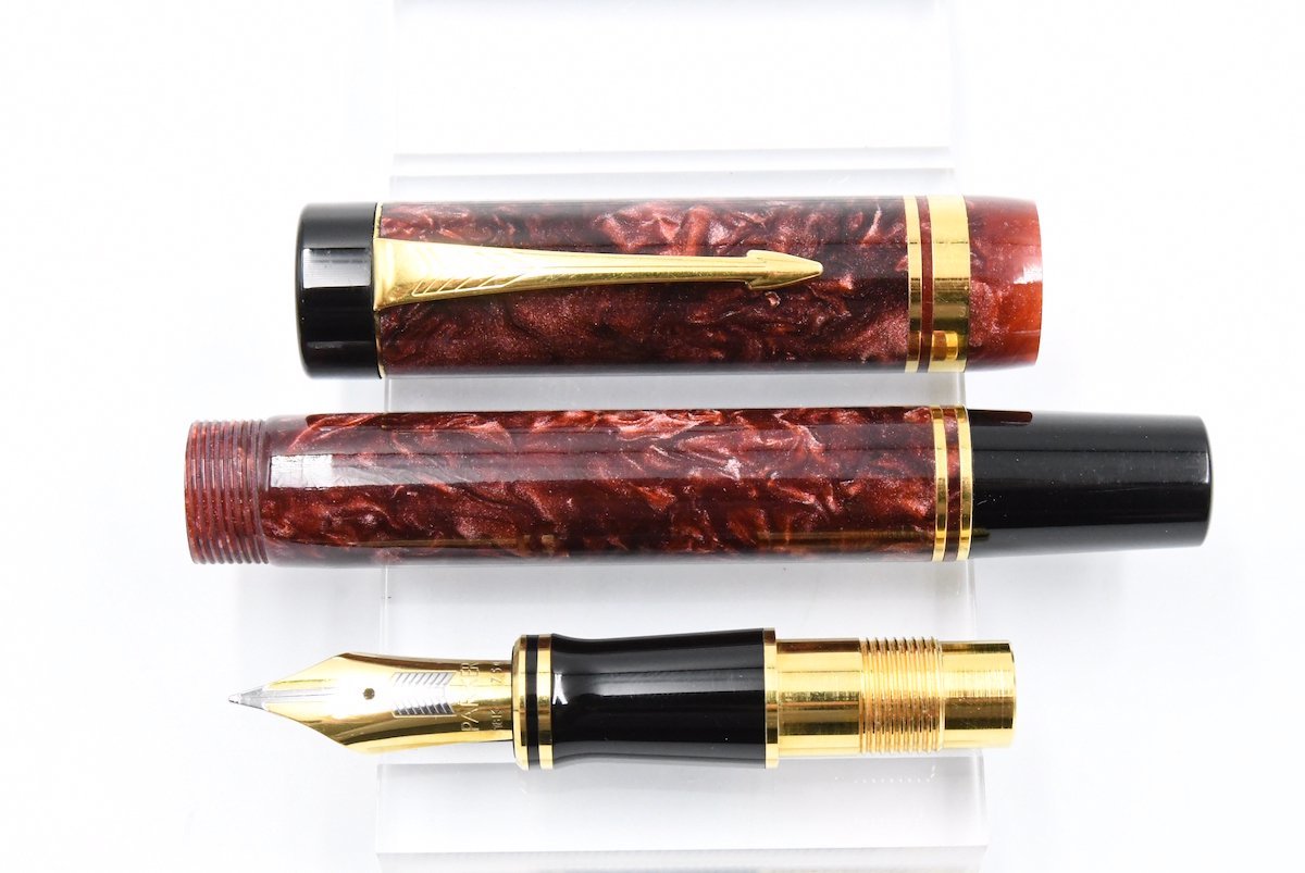 PARKER パーカー デュオフォールドセンテニアル 万年筆 マーブル 赤 レッド