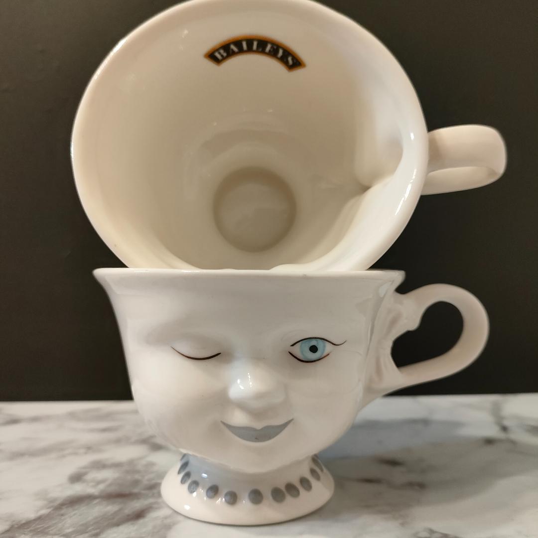 BAILEYS フェイスカップ ヘレンハント 2つセット ペア ベイリーズ 陶器 BAILEYS フェイスカップ ヘレンハント 2つセット ペア ベイリーズ 陶器