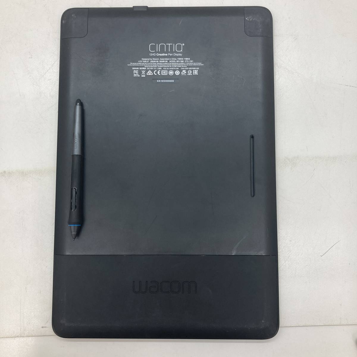 カーナビ、テレビ ワコム13HD CreativePenDisplay 動作品