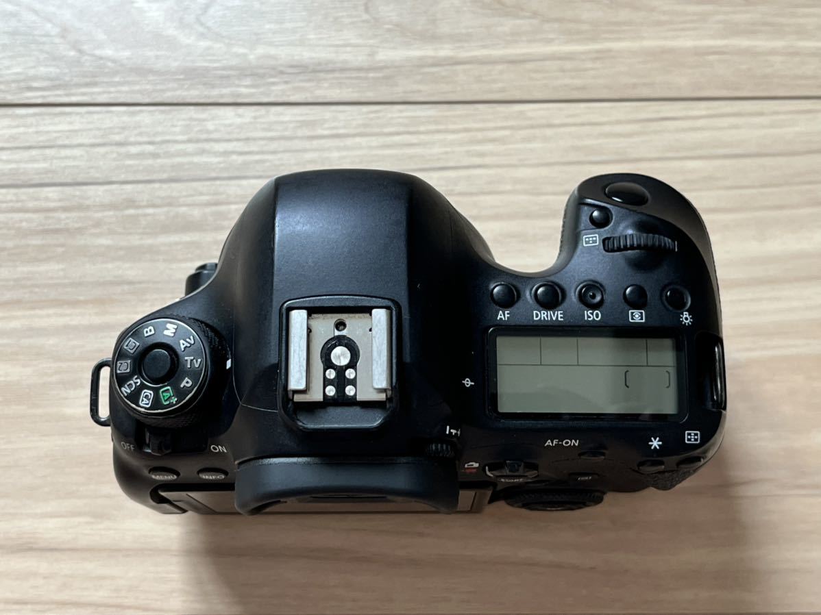 中古品 Canon 6D mark2 ショット回数9万回程度 6D EOS Canon