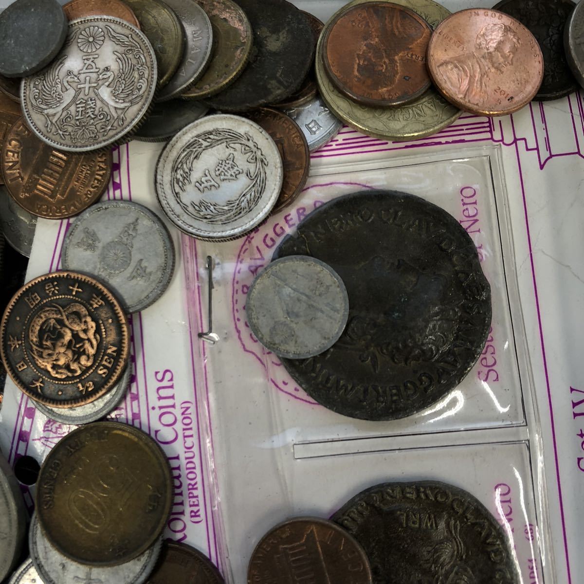 初代中華民国大総統「袁世凱（えんせいがい）」の銀貨は価値が高い ◇